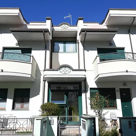 Lejlighed Rp08 - Cesenatico, Trilocale Con Balcone E Garage Vicino Al Mare Cesenatico