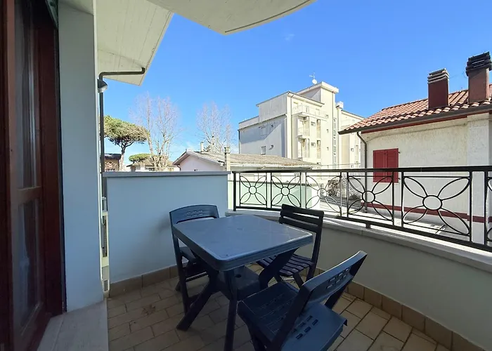 Rp08 - Cesenatico, Trilocale Con Balcone E Garage Vicino Al Mare *